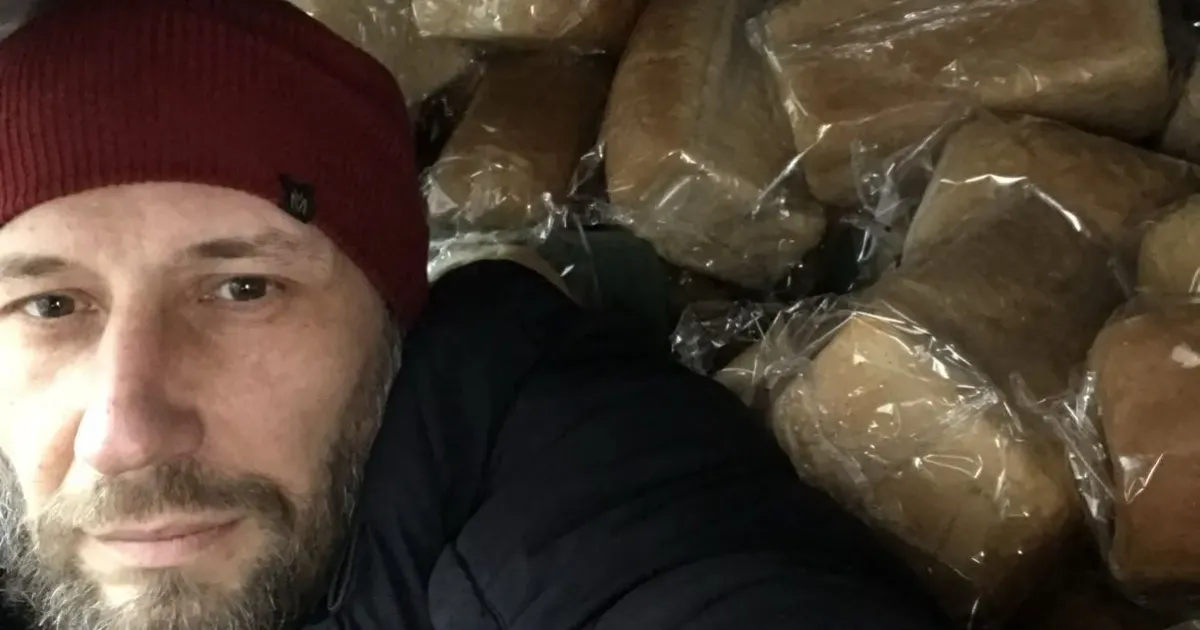 Світлина нада волонтерами Герої, що поряд з нами. Волонтери Малоданилівської громади на порталі Gromada Group